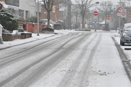 Opletten voor gladde wegen