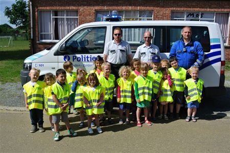 Politie bezoekt Toverfluit Ubbersel