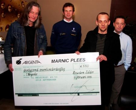 Politie steunt Weyerke en basisscholen