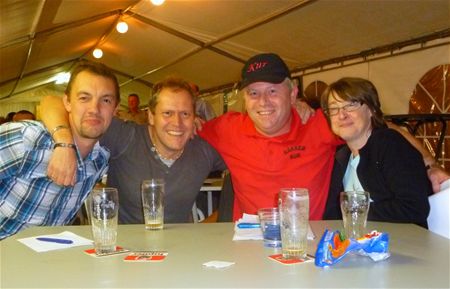 Revuerakkers winnen braderiekwis