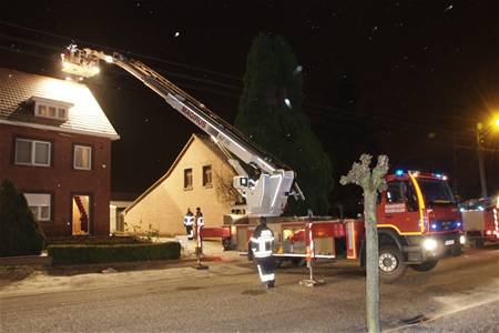 Schouwbrand in Voetpad