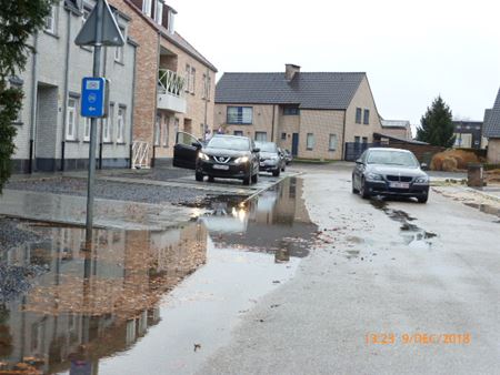 Sint-Jacobusstraat klaagt over water