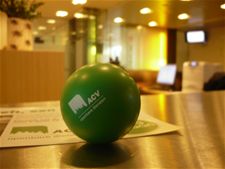 Stressbal voor gemeenteambtenaren