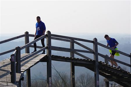 Succesvolle avonturenloop van de brandweer