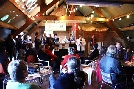 Taart en bubbels voor 5 jaar Fairtrade