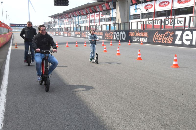Test elektrische voertuigen en win een slipcursus
