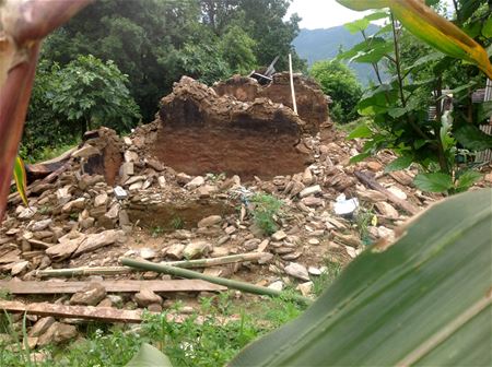 Tussen hoop en puinhoop in Nepal
