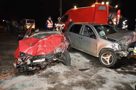 Twee gewonden bij botsing in Viversel