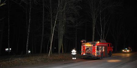 Vandalen steken palet in brand