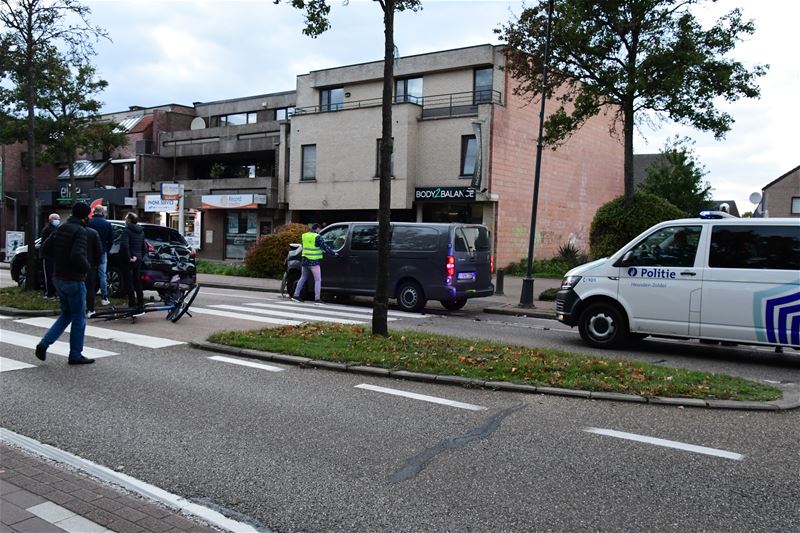 Blikschade bij botsing in Koolmijnlaan