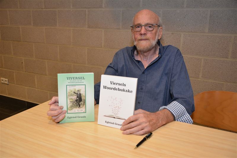 Verhalen en taal van Viversel in 2 boeken