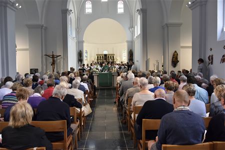 Vernieuwde Sint-Jobkerk feestelijk geopend