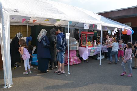 Vlotte start voor feest aan Sultan Ahmet moskee