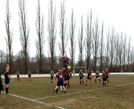 Vlotte winst voor RC 9