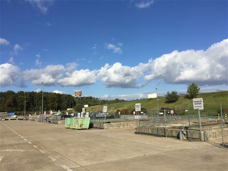 Volgend jaar huisvuil naar alle recyclageparken