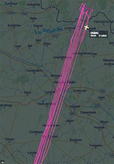 Wat kwam dat vliegtuig doen?