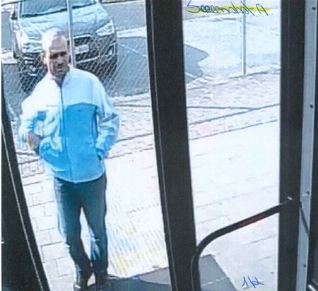 Wie kent de vloeistofgooier?