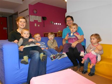 Windekind blaast 20 kaarsjes uit