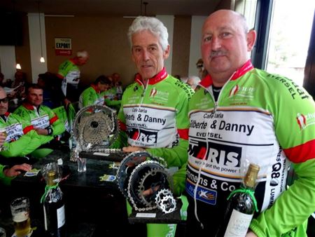 WTC Sint-Baaf huldigt zijn kampioenen