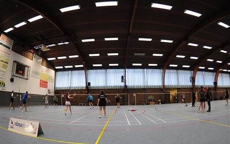 Zaterdag topbadminton bij Hebad