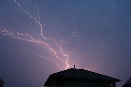 Zwaar onweer boven Heusden-Zolder