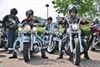 Bikers op de baan voor dierenwelzijn