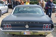 Mustang Fever:lokt veel volk en auto's