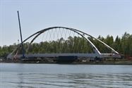 Kanaalbrug in Stokrooie in laatste fase