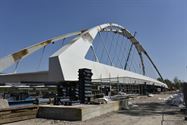 Kanaalbrug in Stokrooie in laatste fase