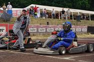 Jonge racers en karts brengen spektakel op Helzold