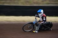 Jonge racers en karts brengen spektakel op Helzold