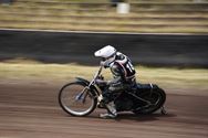 Jonge racers en karts brengen spektakel op Helzold