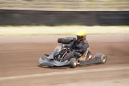 Jonge racers en karts brengen spektakel op Helzold