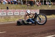Jonge racers en karts brengen spektakel op Helzold