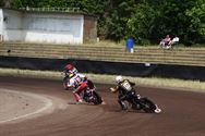 Jonge racers en karts brengen spektakel op Helzold