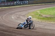 Jonge racers en karts brengen spektakel op Helzold