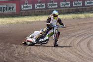 Jonge racers en karts brengen spektakel op Helzold