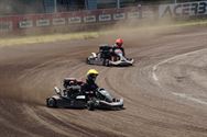Jonge racers en karts brengen spektakel op Helzold