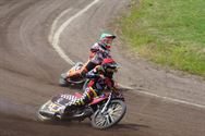 Jonge racers en karts brengen spektakel op Helzold