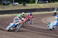 Jonge racers en karts brengen spektakel op Helzold