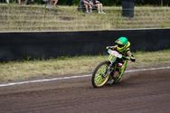 Jonge racers en karts brengen spektakel op Helzold