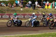Jonge racers en karts brengen spektakel op Helzold