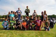 Jonge racers en karts brengen spektakel op Helzold