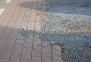 Fietspaden liggen vaak bezaaid met kiezel