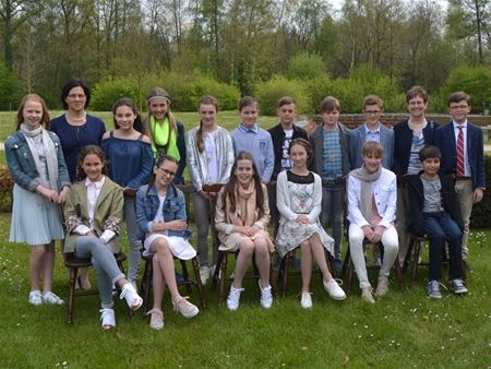 15 vormelingen in Viversel