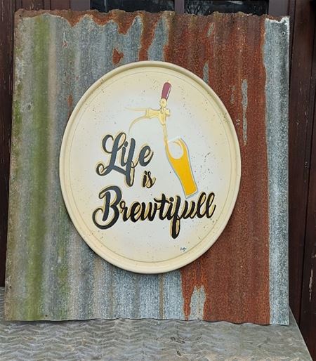 16 kunstenaars tonen werk op The Beer Experience