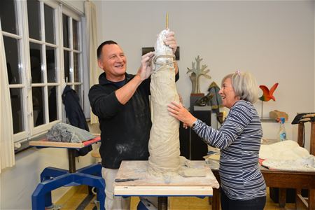 24 uur lang beeldhouwen in de academie