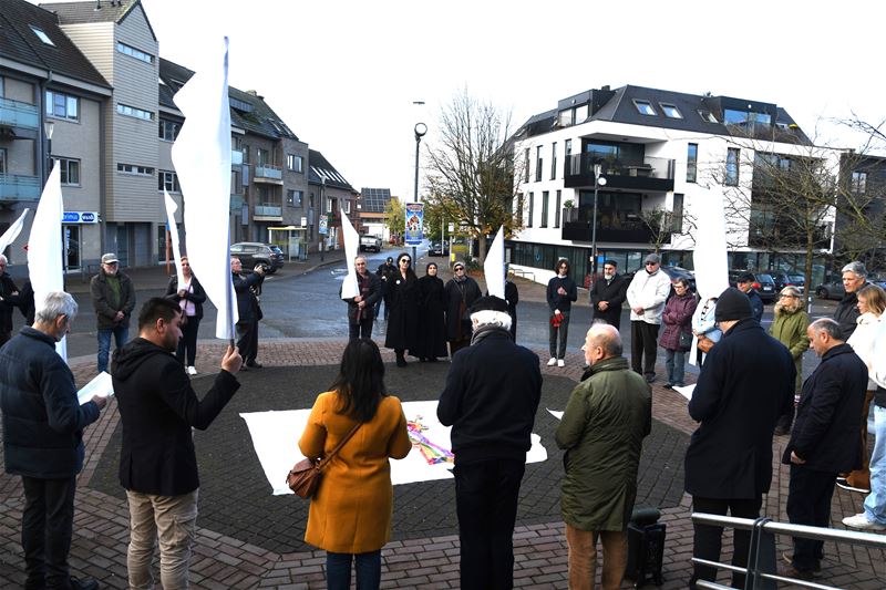30-tal deelnemers aan stiltecirkel voor vrede