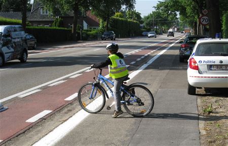 36 kinderen in Bolderberg krijgen fietsdiploma