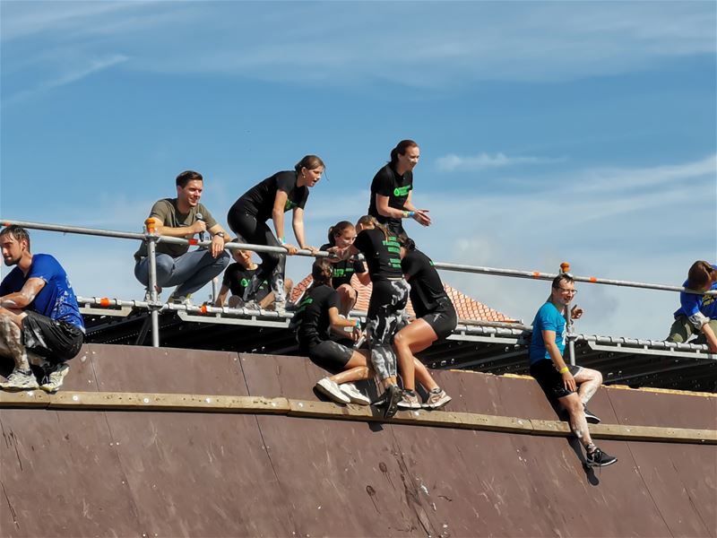 44 collegedeelnemers aan de Battle of Thor